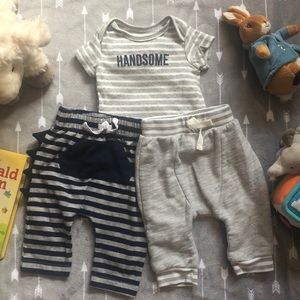 ⭐️BABY BOY CAT & JACK JOGGERS WITH ONESIE SET!